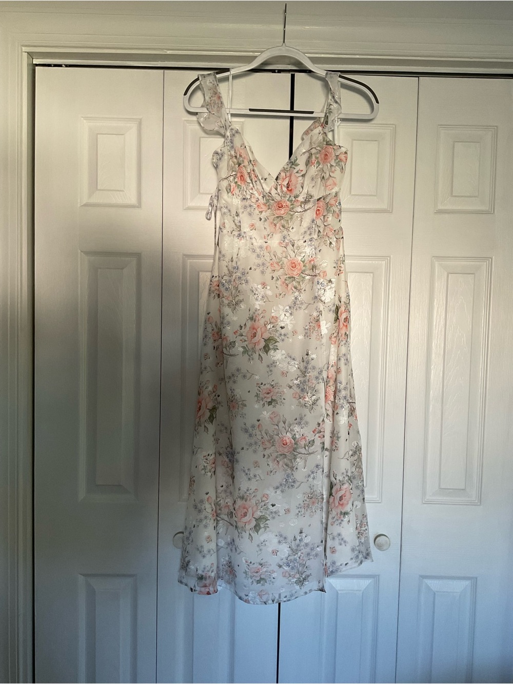 Floral V-Neck Midi Dress